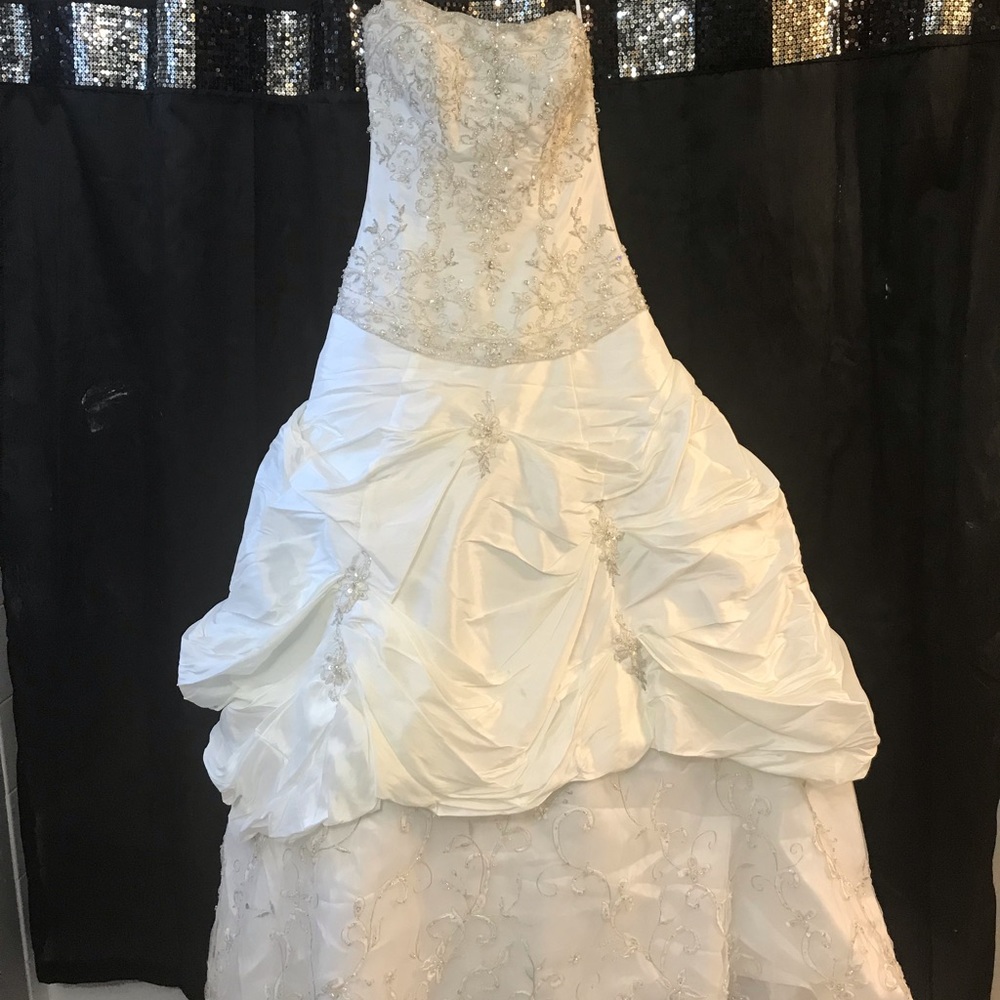 Mori Lee Wedding Gown *Swarovski Crystals